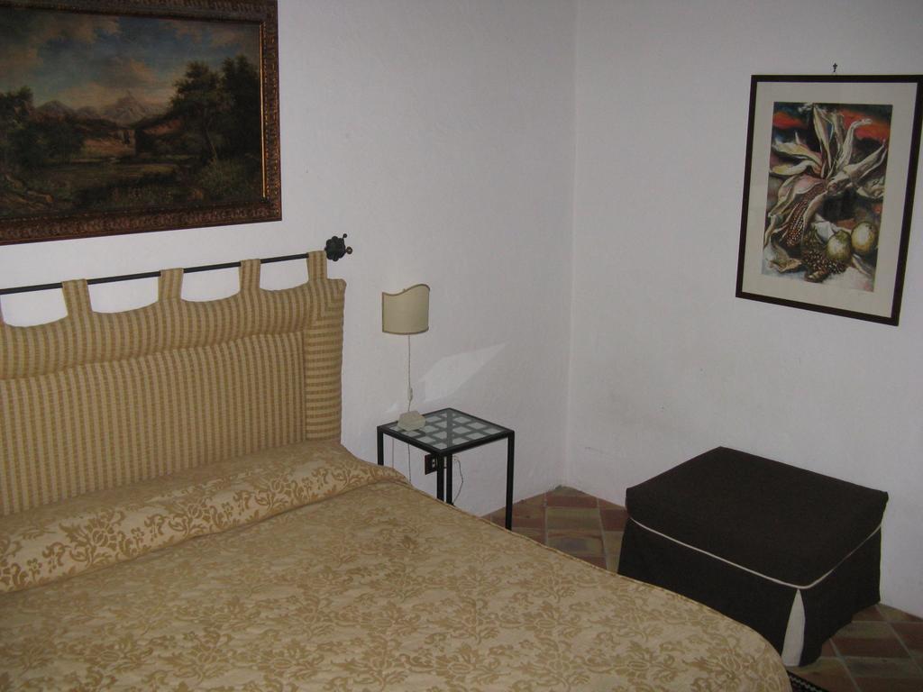 Crapa Licca Villa Ventimiglia di Sicilia Rum bild