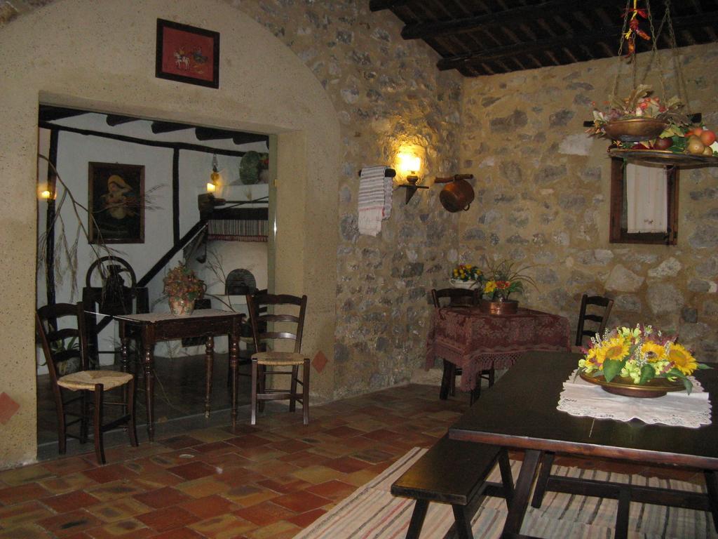 Crapa Licca Villa Ventimiglia di Sicilia Exteriör bild